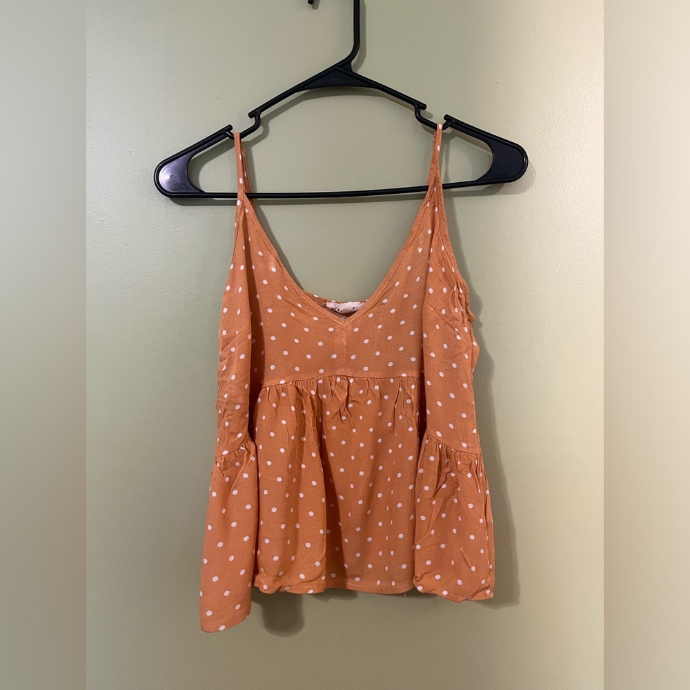 🌸 polka dot summer flowy tank top